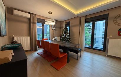 ÖMERPAŞA SOKAK'TA 3+1 120M2 NET KATTA TEK EŞYALI KİRALIK DAİRE