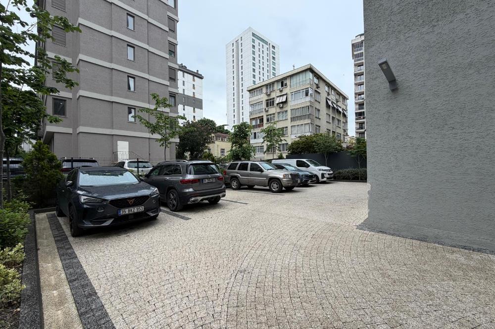 ÖMERPAŞA SOKAK'TA 3+1 120M2 NET KATTA TEK EŞYALI KİRALIK DAİRE