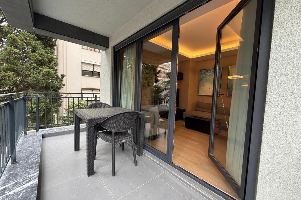 ÖMERPAŞA SOKAK'TA 3+1 120M2 NET KATTA TEK EŞYALI KİRALIK DAİRE