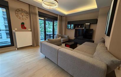 ÖMERPAŞA SOKAK'TA 3+1 120M2 NET KATTA TEK EŞYALI KİRALIK DAİRE