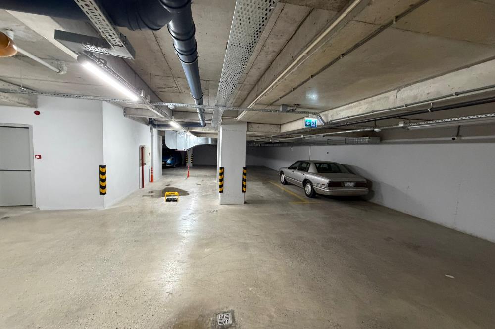 ÖMERPAŞA SOKAK'TA 3+1 120M2 NET KATTA TEK EŞYALI KİRALIK DAİRE