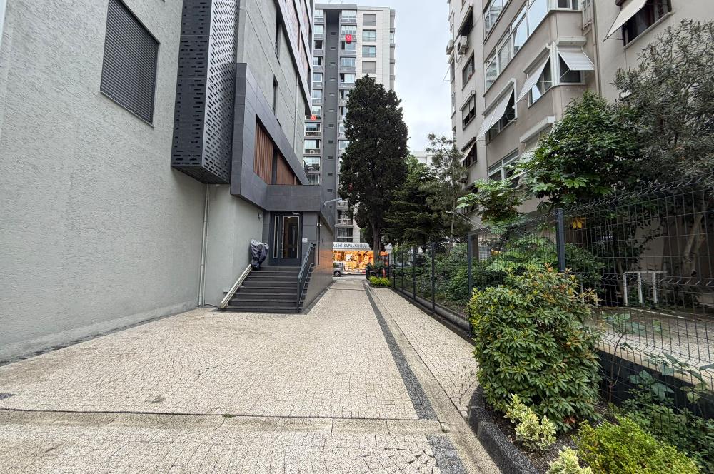 ÖMERPAŞA SOKAK'TA 3+1 120M2 NET KATTA TEK EŞYALI KİRALIK DAİRE