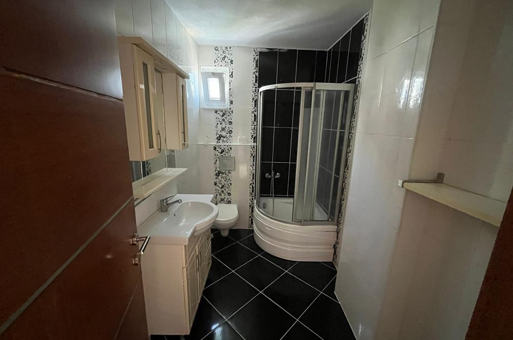 Eyüp Silahtarağa Caddesi Üzeri 2+1 Geniş Otoparklı Kiralık Daire
