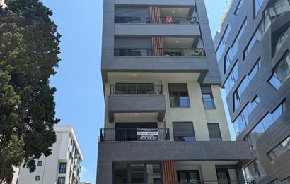 ÖMERPAŞA SOKAK'TA 3+1 120M2 NET KATTA TEK EŞYALI KİRALIK DAİRE