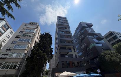 ÖMERPAŞA SOKAK'TA 3+1 120M2 NET KATTA TEK EŞYALI KİRALIK DAİRE