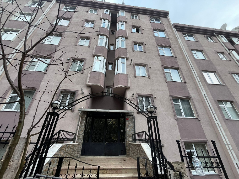 Eyüp Akşemsettin 2+1 Kiralık Balkonlu Daire