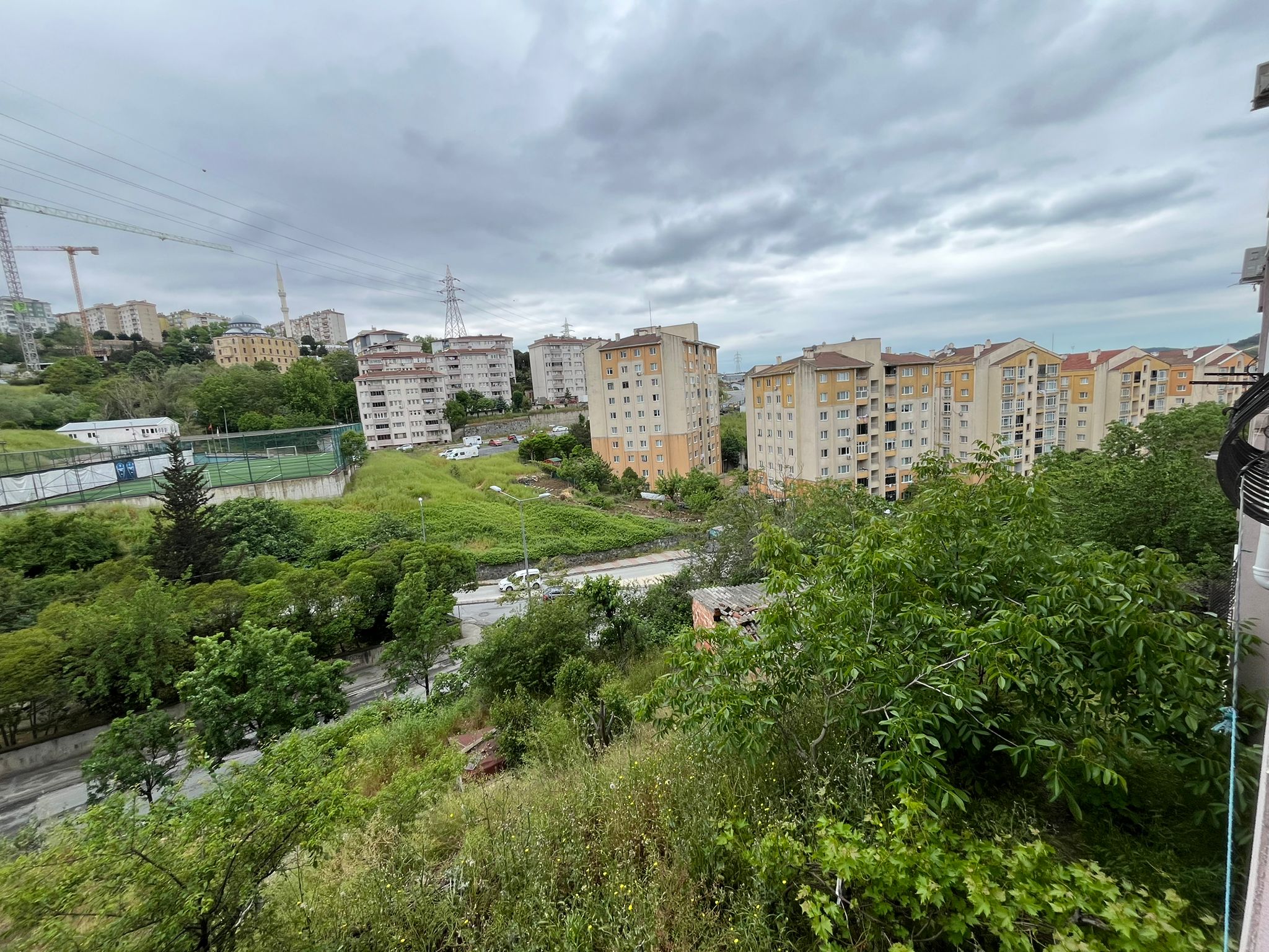 Eyüp Akşemsettin 2+1 Kiralık Balkonlu Daire