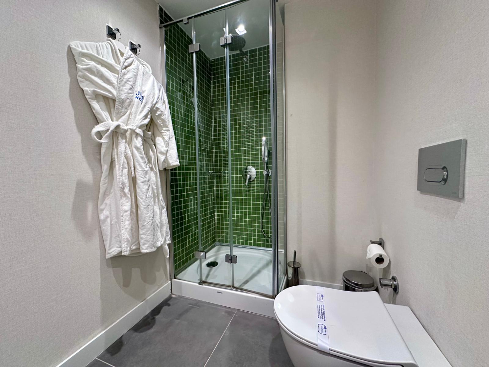 Taksim Juno Suites'te Eşyalı Faturalar dahil, 1+1 Daireler