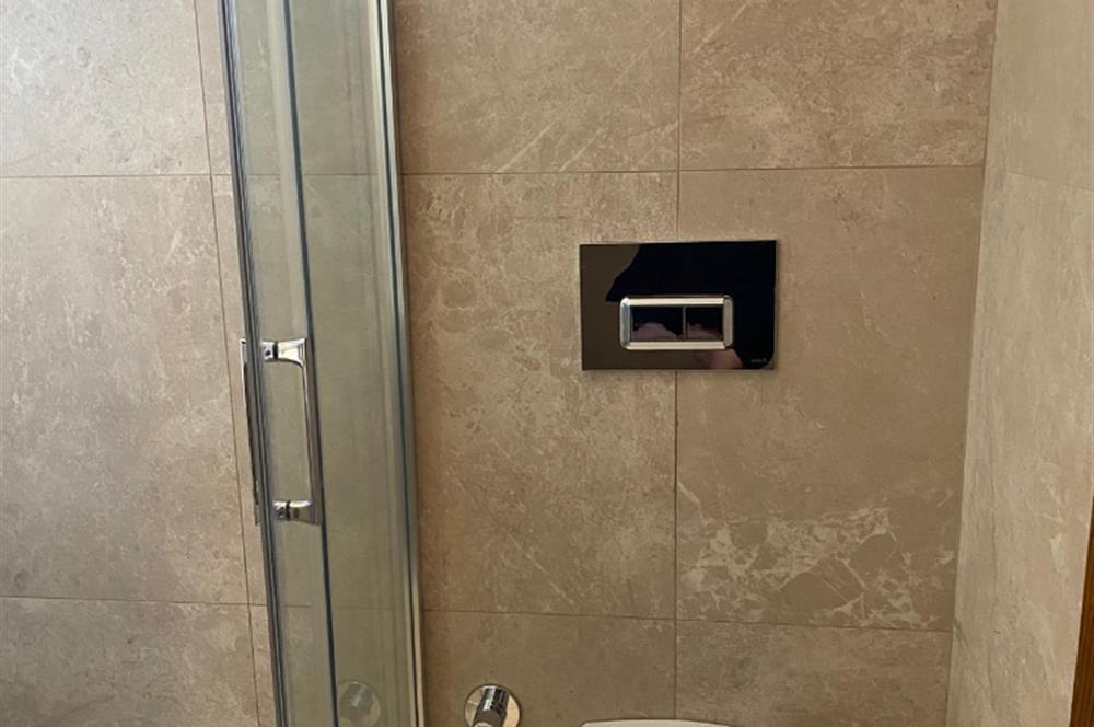 Bodrum Gündoğan Sahilinde, Plajlara Yürüme Mesafesinde Satılık Üst Dubleks | Eşsiz Lokasyon Avantajı