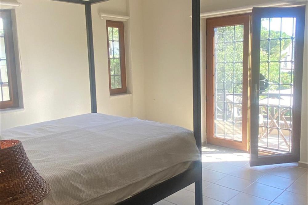 Bodrum Gündoğan Sahilinde Yaz Dönemi Kiralık Üst Dubleks