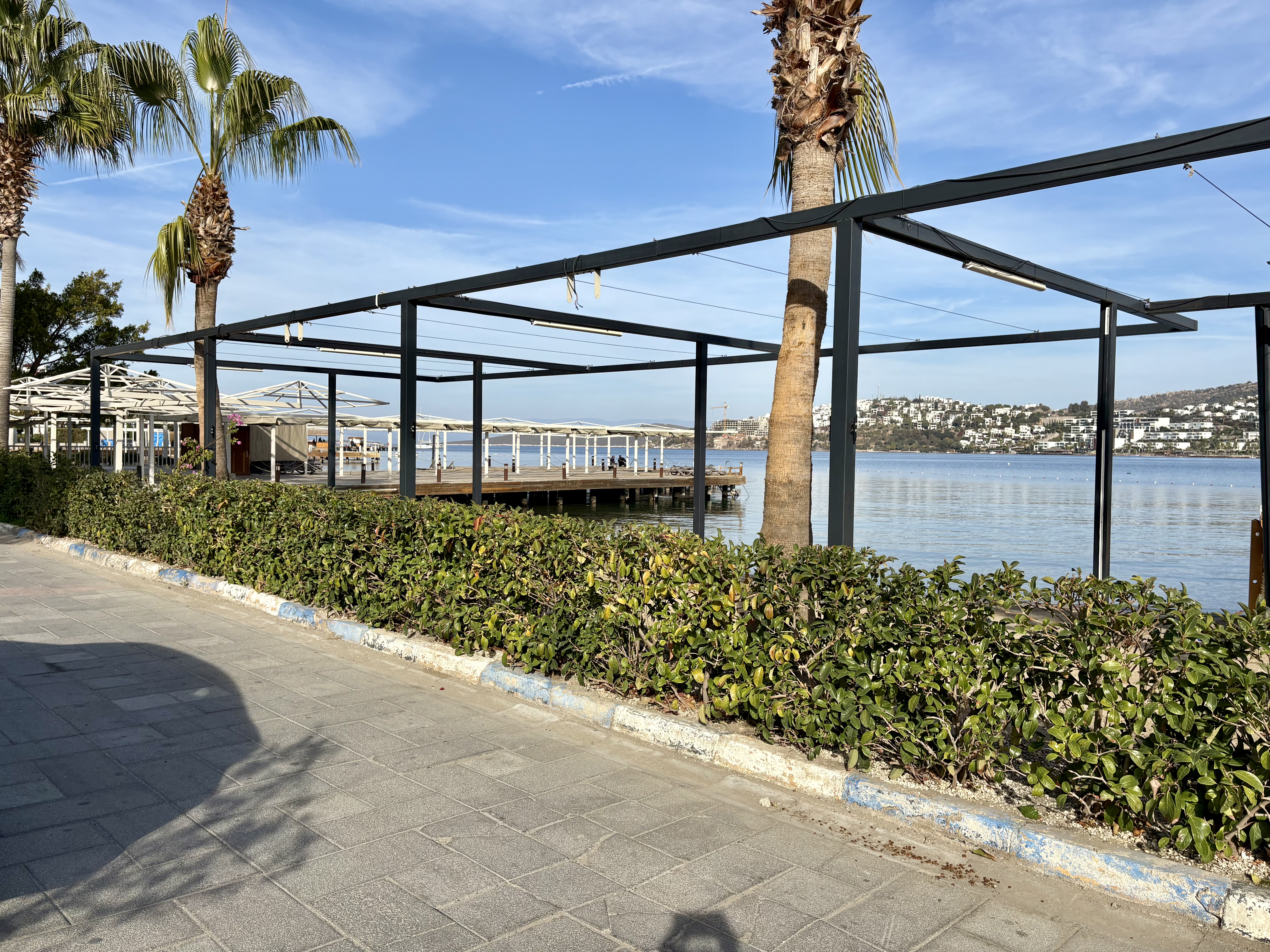 Bodrum Gündoğan Sahilinde Yaz Dönemi Kiralık Üst Dubleks