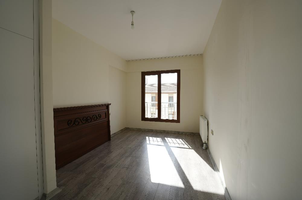 C21 Cius; Hastane Toki'de 3+1 Ara Kat Ekstralı Kiracılı Daire