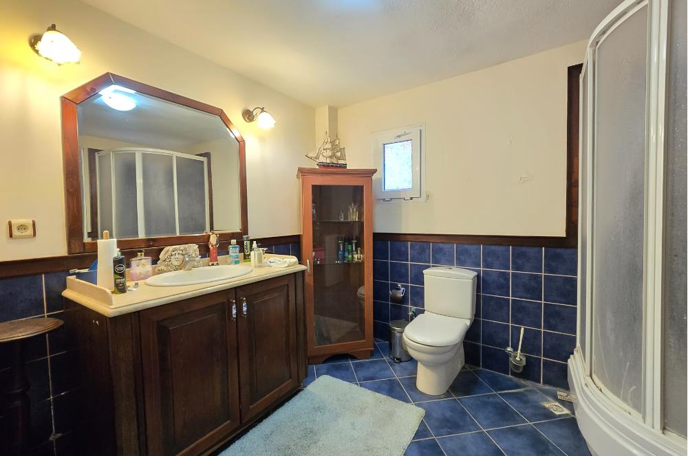 Bodrum-Bitez'de site içerisinde müstakil  bahçeli 4+1  Villa