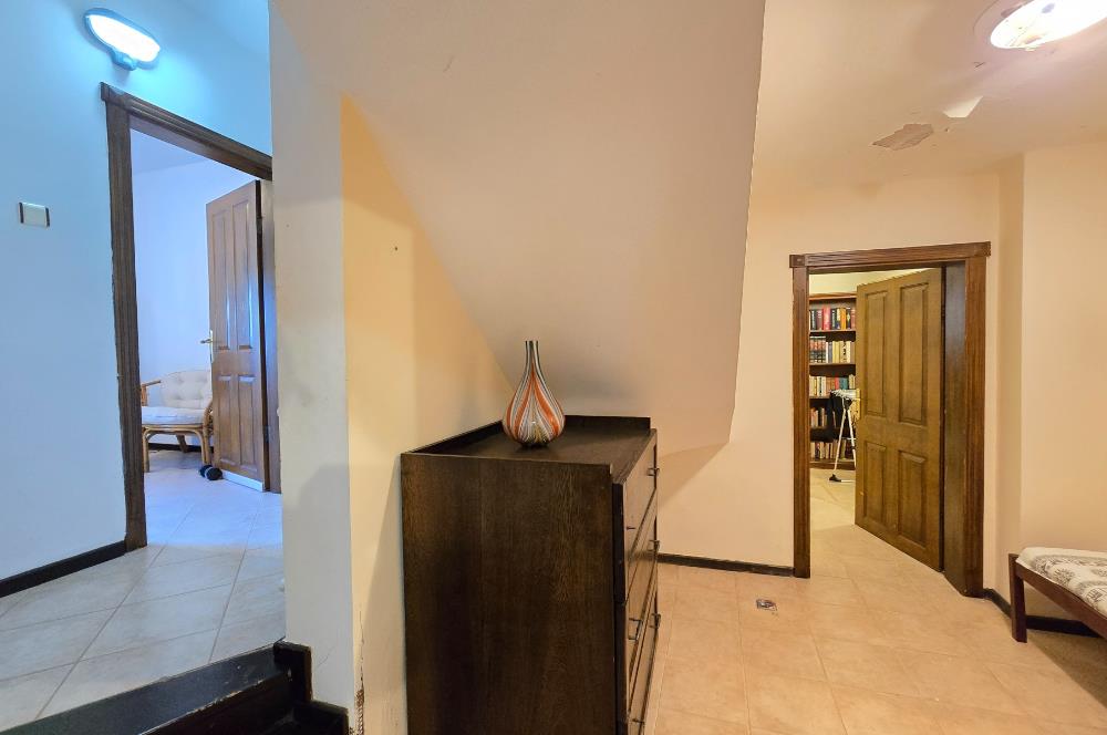 Bodrum-Bitez'de site içerisinde müstakil  bahçeli 4+1  Villa