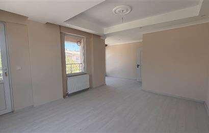 Velimeşe Gölet Bölgesinde Satılık 3+1 Sıfır Daire