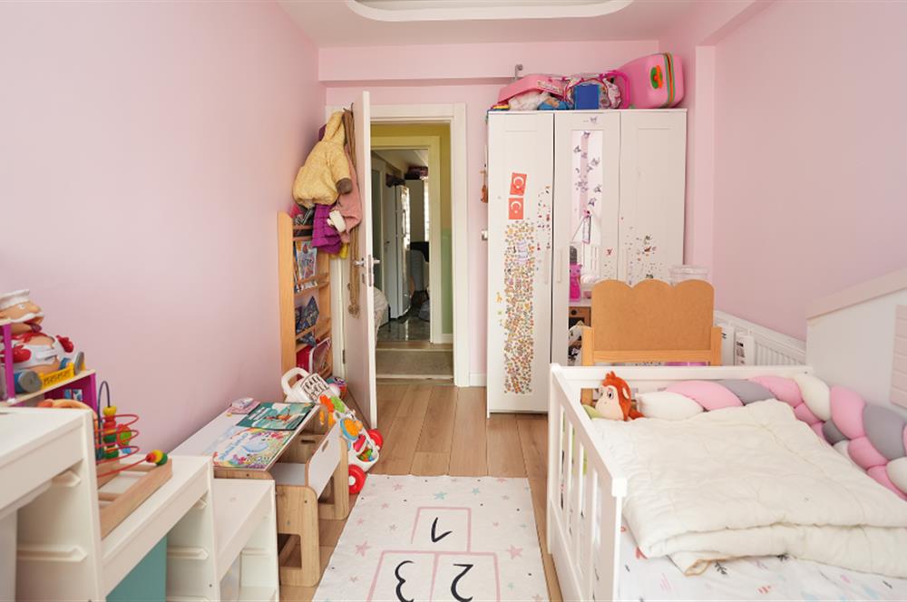 C21 Cius; Manastır Günaydın Park Evlerinde 3+1 Satılık Daire