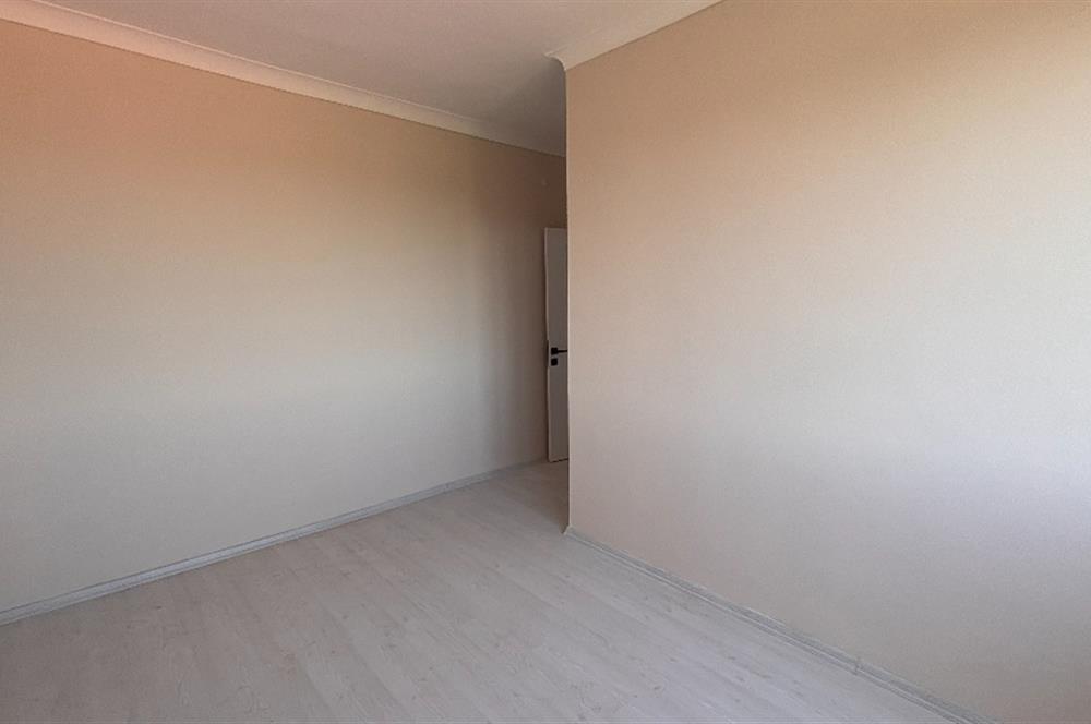 Velimeşe Gölet Bölgesinde Satılık 3+1 Sıfır Daire