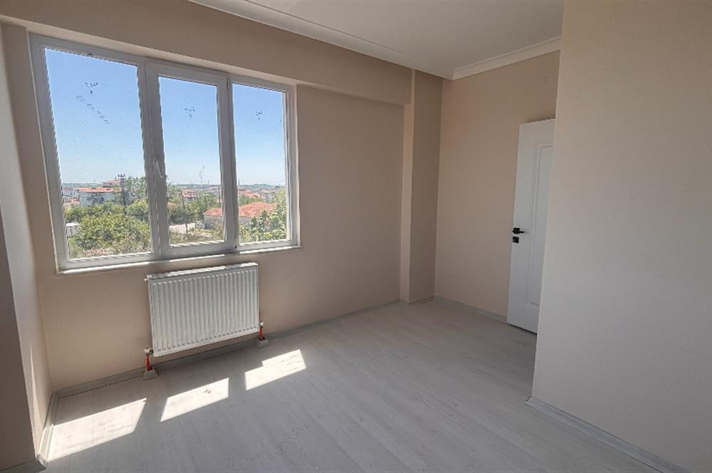 Velimeşe Gölet Bölgesinde Satılık 3+1 Sıfır Daire