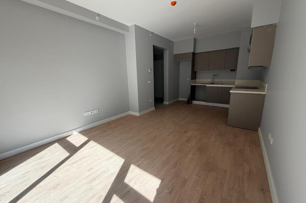 C21 ROOF SOLMAZ BAHÇE CEPHE 1+1 KİRALIK DAİRE