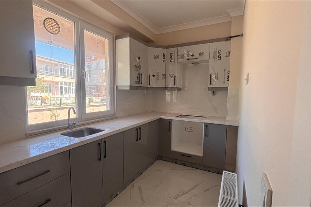 Velimeşe Gölet Bölgesinde Satılık 2+1 Sıfır Daire