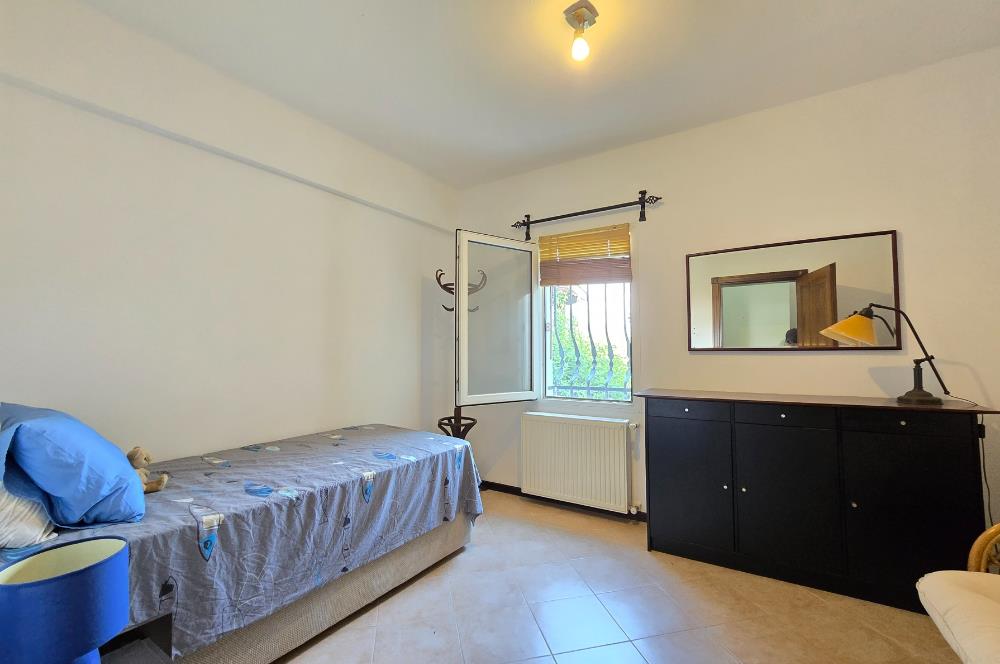 Bodrum-Bitez'de site içerisinde müstakil  bahçeli 4+1  Villa