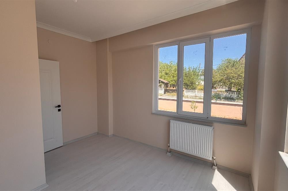 Velimeşe Gölet Bölgesinde Satılık 2+1 Sıfır Daire