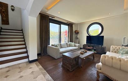 Bodrum Torba Taş Konaklar Sitesinde Ormana Cepheli Müstakil Havuzlu İzole Lüks Villa