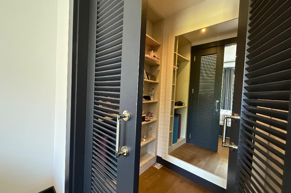 Bodrum Torba Taş Konaklar Sitesinde Ormana Cepheli Müstakil Havuzlu İzole Lüks Villa