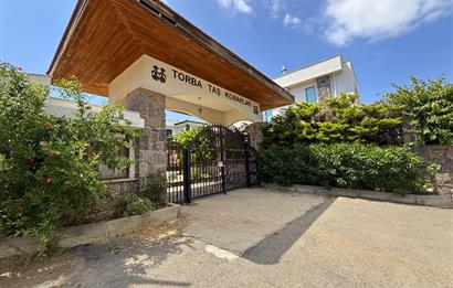 Bodrum Torba Taş Konaklar Sitesinde Ormana Cepheli Müstakil Havuzlu İzole Lüks Villa
