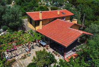 Datça Zeytincik'te Satılık 1200m² Doğa İçinde Özgün 3+1 Taş Ev - 1 - 34502