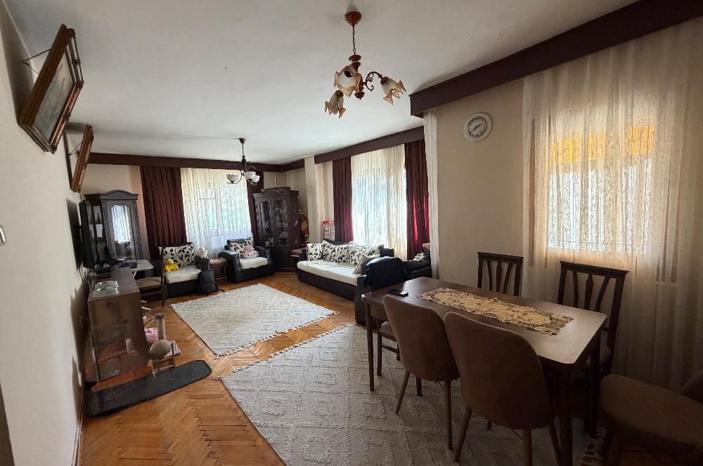 Kadıköy Merdivenköy Satılık 2+1 Daire - Yatırım Fırsatı