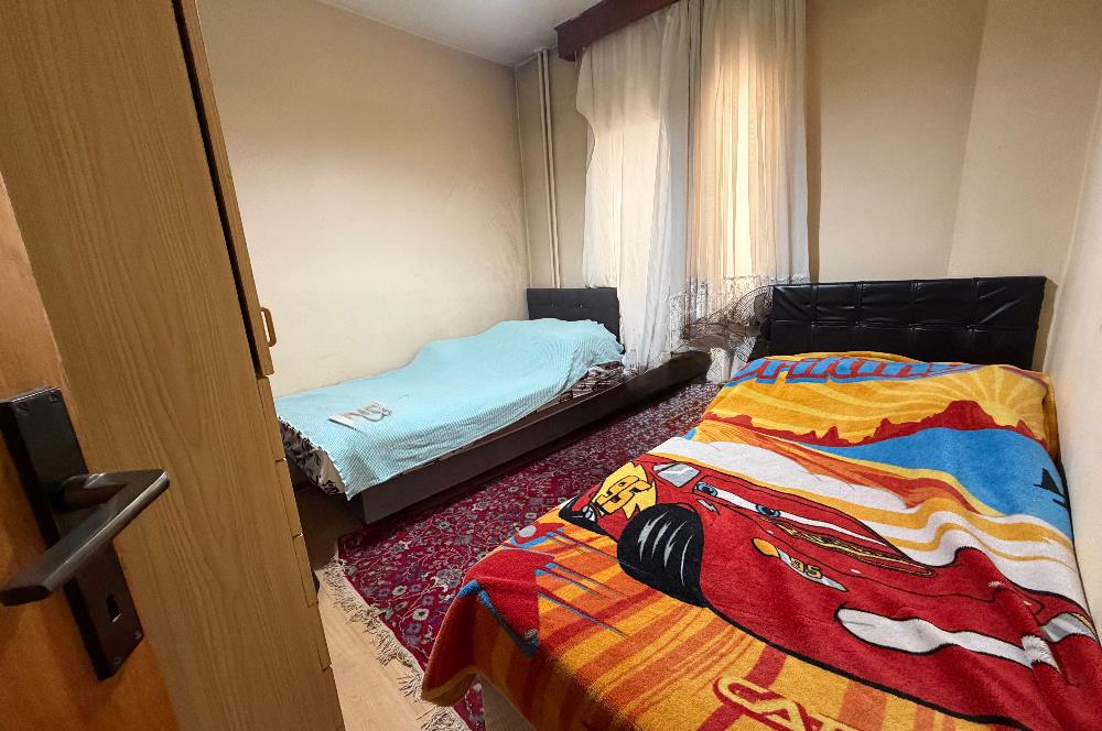 Kadıköy Merdivenköy Satılık 2+1 Daire - Yatırım Fırsatı