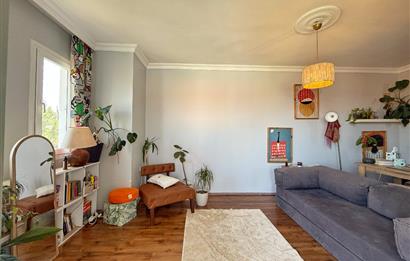 Zeytindalı Çam Evlerinde Havuzlu Site İçinde Satılık 2+1 Daire