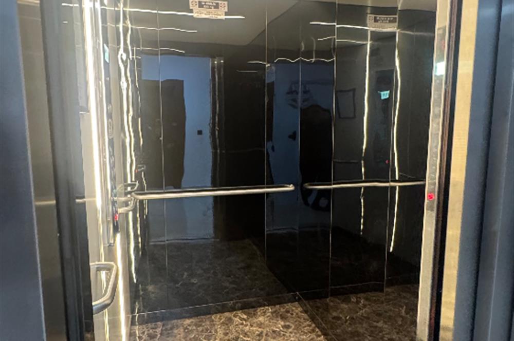 Ergenekon mahallesinde satılık 2+1 daire