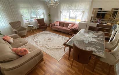 GÖLBAŞI KARŞIYAKA'DA MERKEZİ KONUMDA SATILIK FERAH 3+1 DAİRE