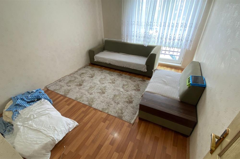 GÖLBAŞI KARŞIYAKA'DA MERKEZİ KONUMDA SATILIK FERAH 3+1 DAİRE