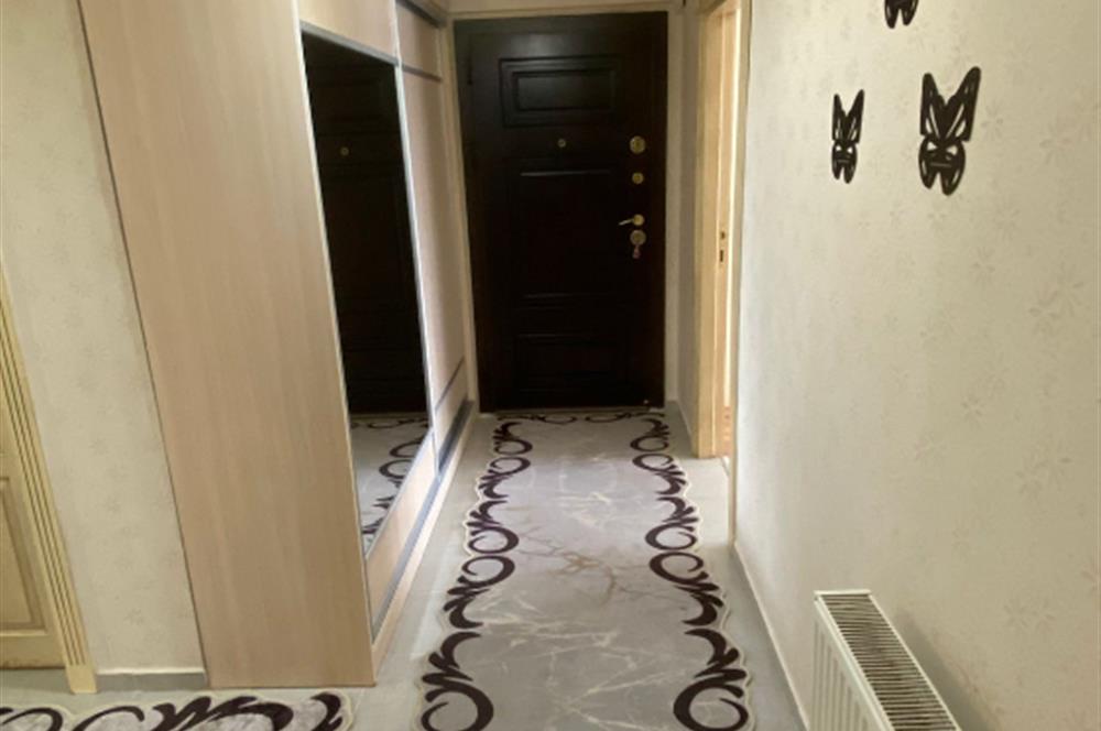 GÖLBAŞI KARŞIYAKA'DA MERKEZİ KONUMDA SATILIK FERAH 3+1 DAİRE