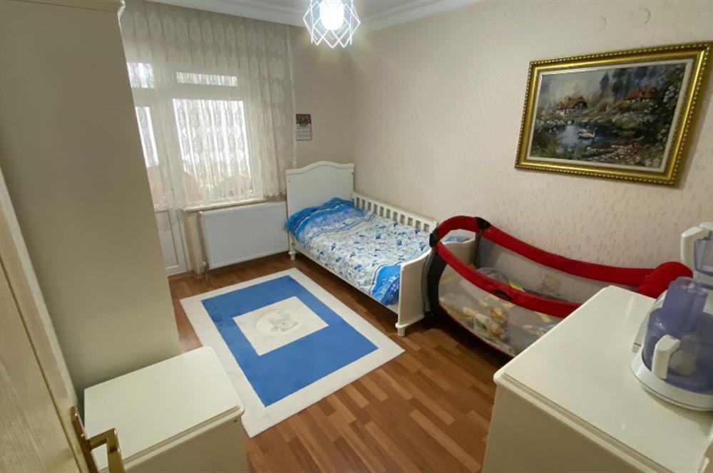 GÖLBAŞI KARŞIYAKA'DA MERKEZİ KONUMDA SATILIK FERAH 3+1 DAİRE
