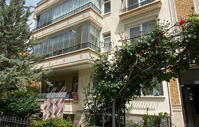 GÖLBAŞI KARŞIYAKA'DA MERKEZİ KONUMDA SATILIK FERAH 3+1 DAİRE