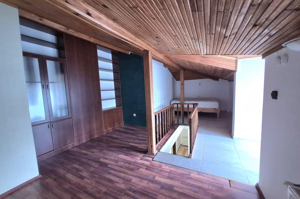 SARIYER YENİ UYUM SİTESİ'NDE BAKIMLI KİRALIK ÇATI DUBLEKSİ 