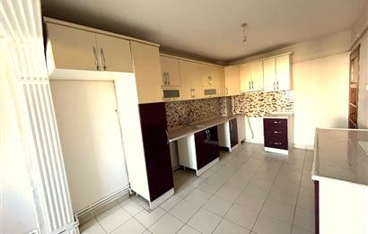 C21 Bal'dan Kayabey Mah.'de Merkezi Konumda Kiralık 3+1 Daire