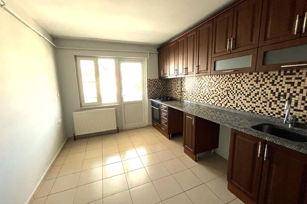 C21 Bal'dan Paşaalanı Mah.'de Merkezi Konumda Kiralık 3+1 Daire