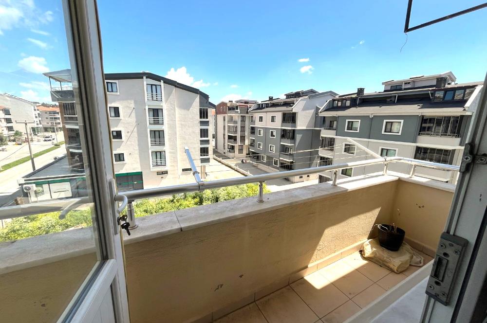 C21 Bal'dan Paşaalanı Mah.'de Merkezi Konumda Kiralık 3+1 Daire