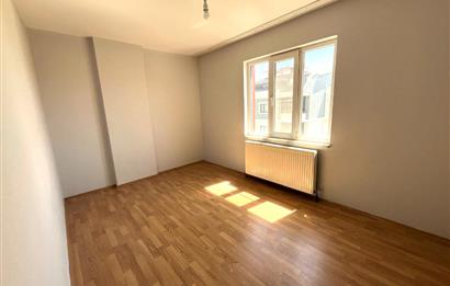 C21 Bal'dan Paşaalanı Mah.'de Merkezi Konumda Kiralık 3+1 Daire