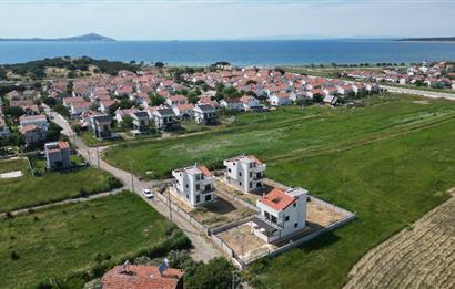 C21 Bal’dan Geyikli ’de Denize Yakın Satılık Lüks Sıfır Villa
