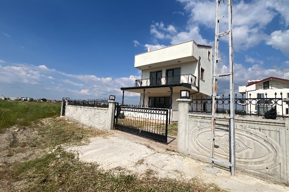 C21 Bal’dan Geyikli ’de Denize Yakın Satılık Lüks Sıfır Villa
