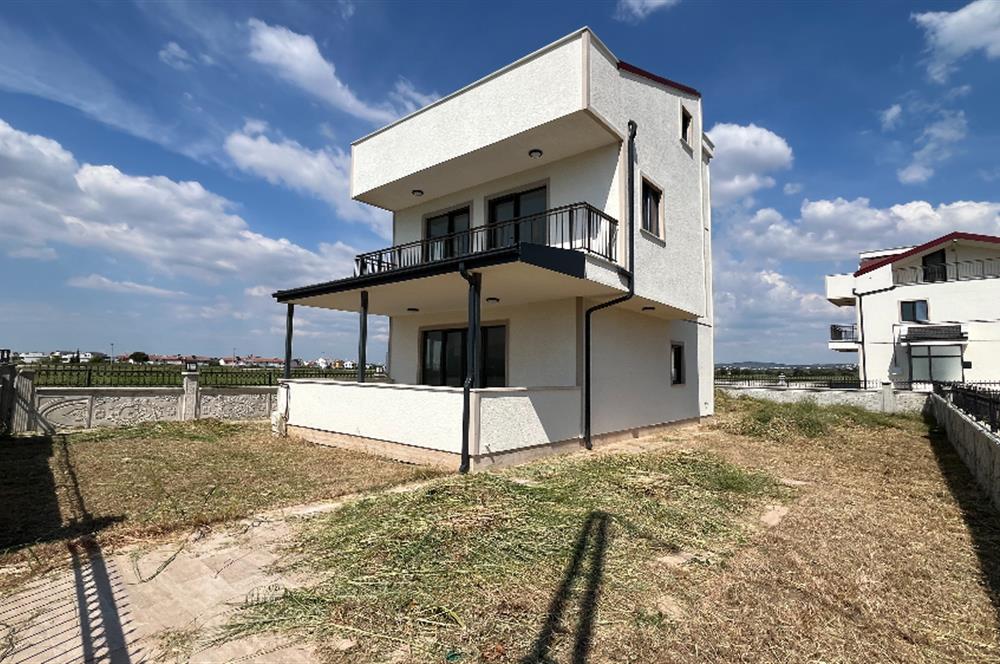 C21 Bal’dan Geyikli ’de Denize Yakın Satılık Lüks Sıfır Villa
