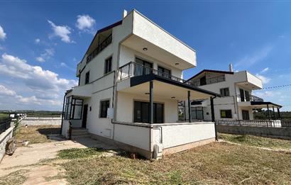 C21 Bal’dan Geyikli ’de Denize Yakın Satılık Lüks Sıfır Villa