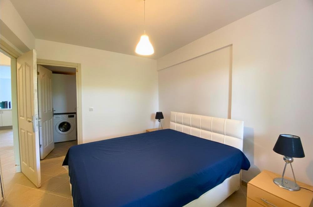 Kiralık Denize Sıfır Özel Kum Plajlı ve Havuzlu Site içerisinde Bahçe Katı Residance Daire