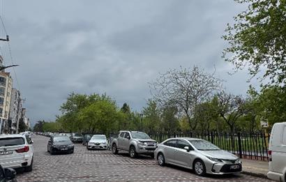 Yeni Mahallede Yeşilliğin Karşısında Satılık Sıfır Dükkan